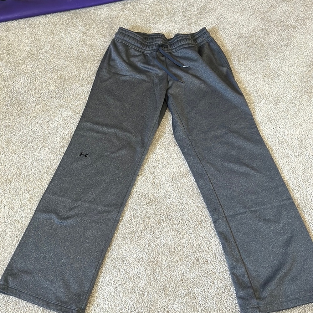 under armour gray sweatpants, size S